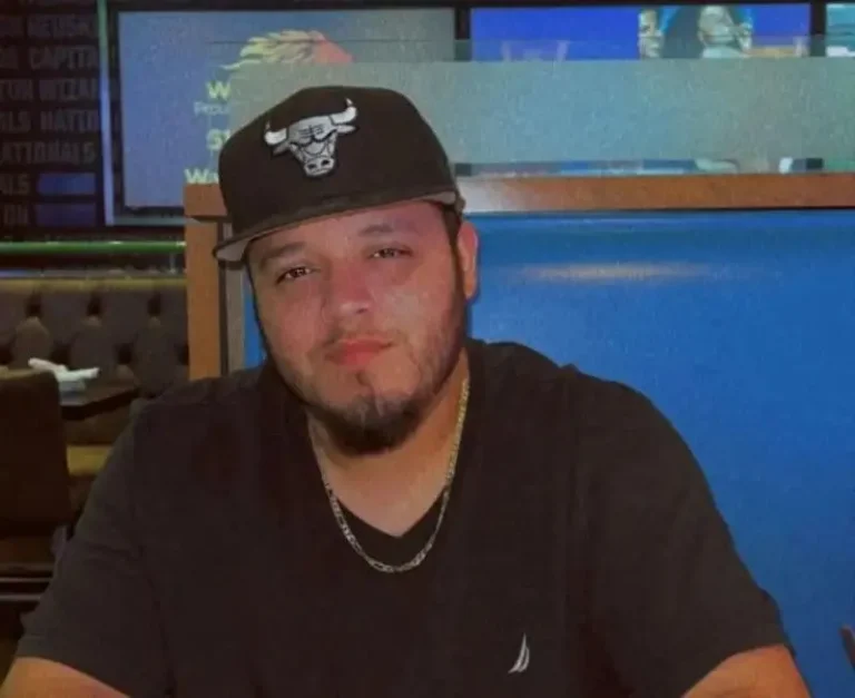 Nin si khalad loo tarxiilay oo Mareykanka lagu celiyay iyo Maxkamad lasoo taagay