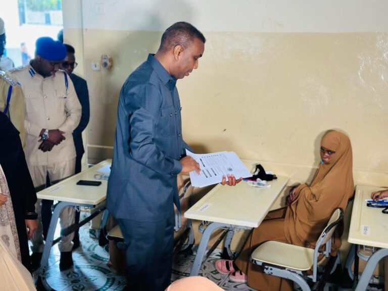 Imtixaanka Shahaadiga ah, Fasalka 12-aad ee Dugsiga sare oo maanta la daahfuray.