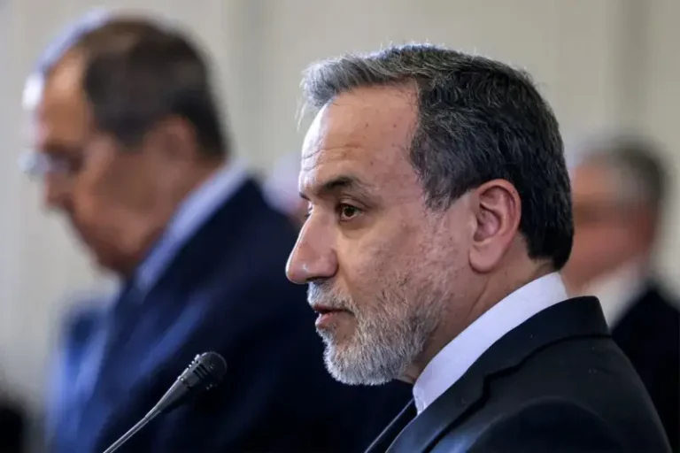 Dowladaha Iraan iyo Ruushka oo wadahadlaya