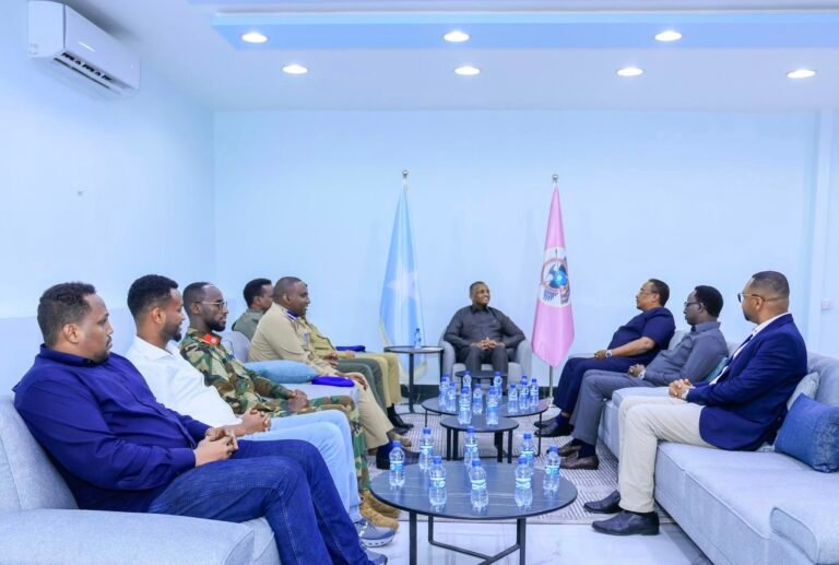 {DAAWO MUQAALKA} Mahad salaad iyo Muungaab oo Kulanmay.