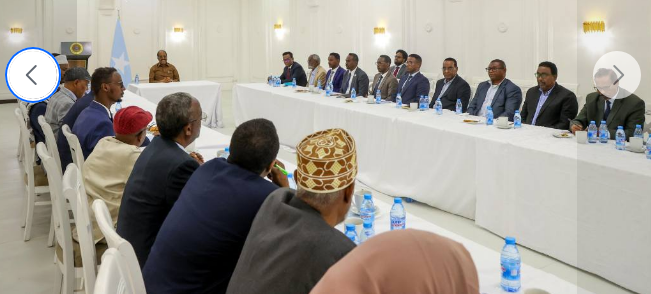 Madaxweyne Xasan Sheekh oo kulan wada tashi ah la qaatay hoggaanka xisbiyada