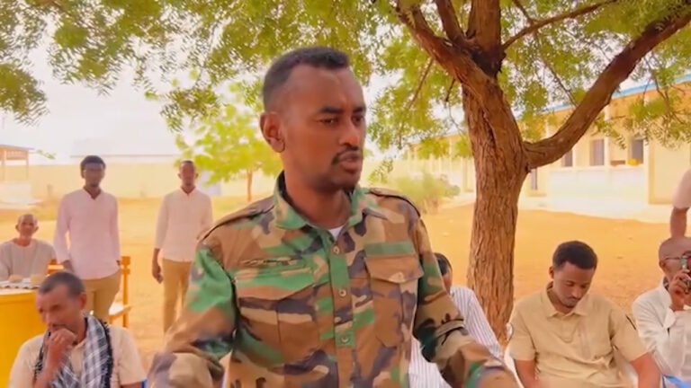 {DAAWO MUUQAALKA} Xildhibaan Dhagaweyne ”Maanta Imtixaanka aad ku galeysaan Moqokori dad badan ayaa dhiigooda u huray”