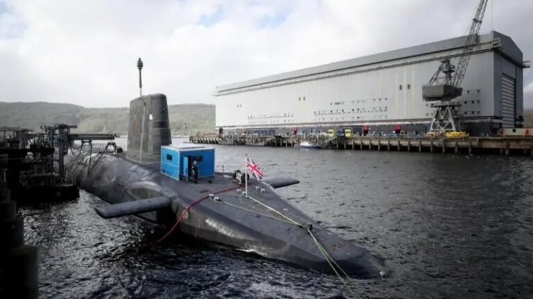 Dowladda Ingiriiska oo Ku dhawaaqday in ciidamadeeda ay isku diyaarinayaan dagaal.