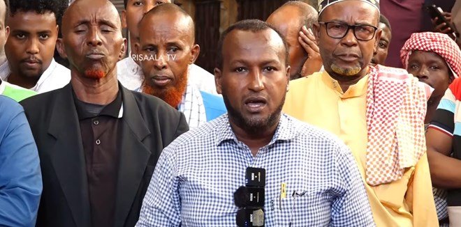 Ganacsatada Suuqa Bakaaraha oo Ka Cabanaya ka ah DFS.