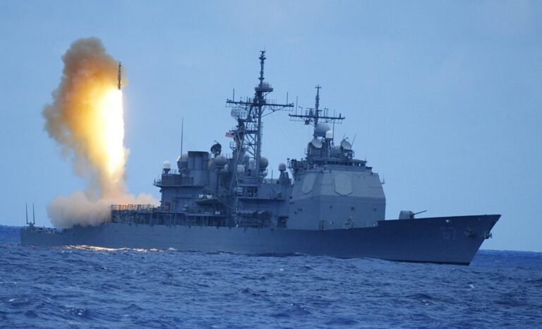 Maxay Tahay Cabsida Soo Wajahday Nidaamka Difaac ee Mareykanka?