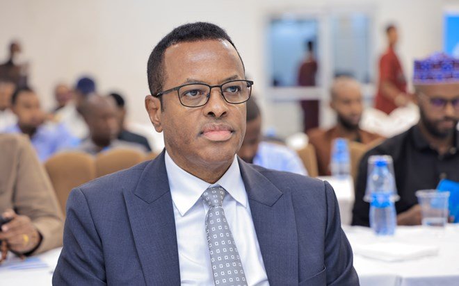 DFS oo kaarka Aqoonsiga Qaran ku xirtay helitaanka adeegyada bangiyada