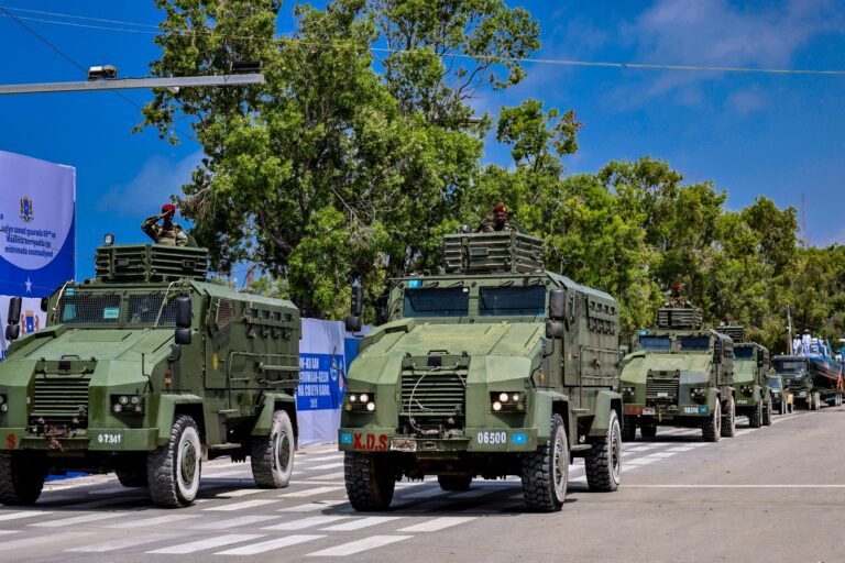 Talyaaniga oo Dowladda Soomalia ugu deeqay gaadiid Gaashaaman.