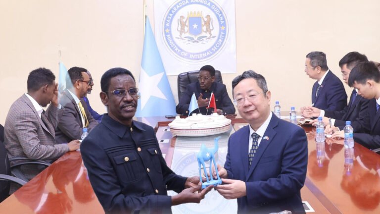 {DAAWO MUUQAALKA} Shiinaha oo Soomaliya Ka Caawinayo Ka Hortaga Qaraxyada