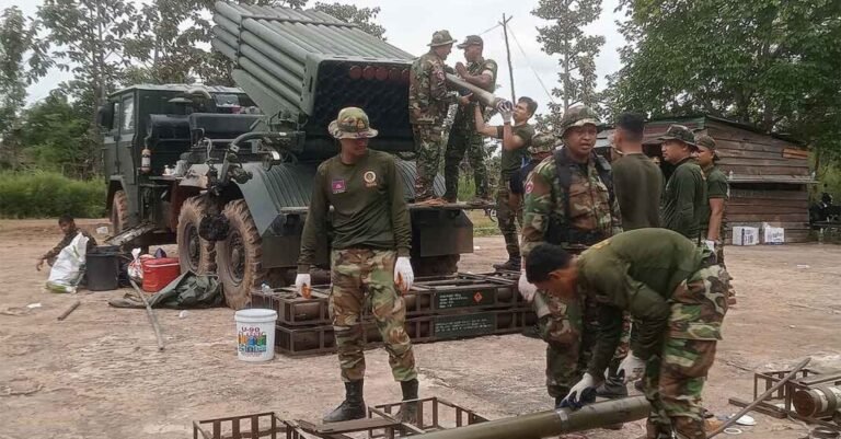 Muxuu salka ku hayaa dagaalka Thailand iyo Cambodia?
