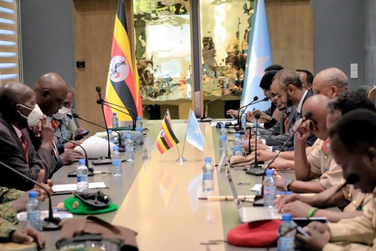 Muxuu yahay iskaashiga militari ee u dhaxeeyo Uganda iyo Soomaaliya?