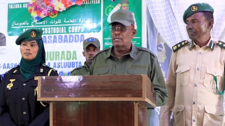 {DAAWO MUUQAALKA}  Taliye shub ” Ninkii baxa lacagtiisa ruf”