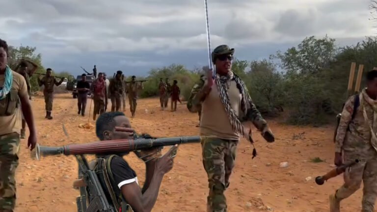 {DAAWO MUUQAALKA} Ciidamada deegaanka oo Weerar ku qaaday Saldhiga AS ku lahaayeen Ceelhareere