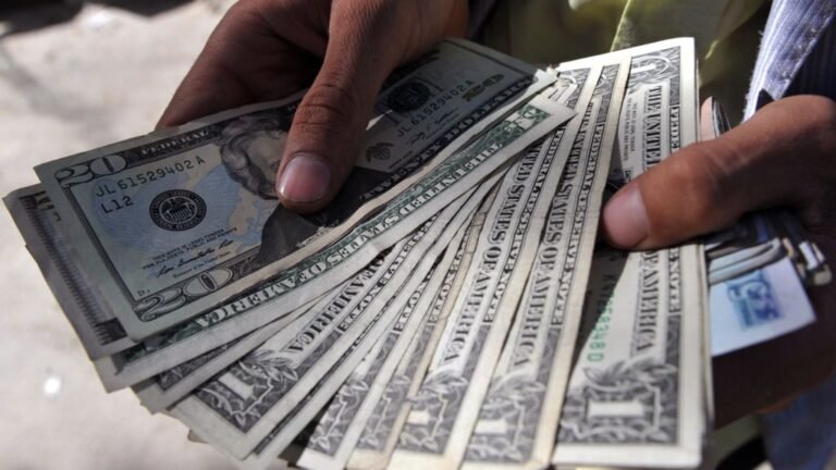 Dhaqaalaha Soomaliya oo la Sheegay in uu Hoos Dhac ku Yimid sanka 2025