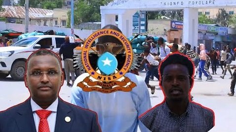 {DAAWO MUUQAALKA} Xabado toos ah ciidanka dowladda oo kala eryaya dhallinyaro dibadbax ka sameynaya isgoyska KM4.