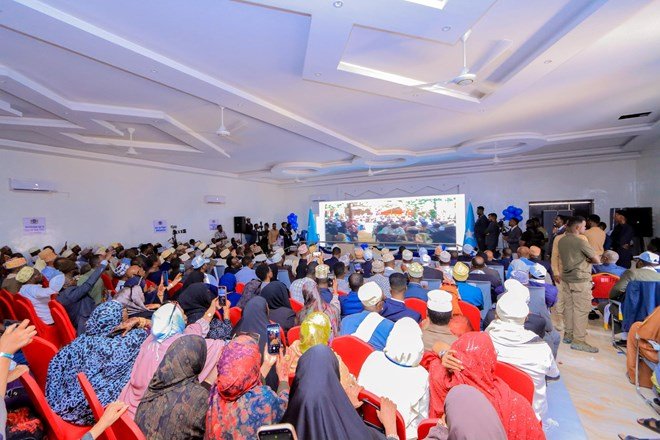 Maxay Puntland ku diidan tahay shirka ka socda Magaalada Laascaanood,>