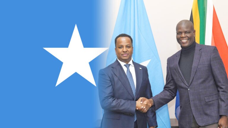 {DAAWO MUUQAALKA} Soomaaliya iyo Koofur Afrika oo ka hadlay dilalka loo geeysto Ganacsatada Soomaaliyed.