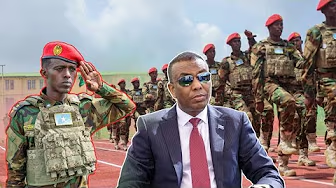 {DAAWO MUUQAALKA}  Ciidamadu waa sharafka Soomaaliya hadii aad noqotaan Fulayo dalku waa burburayaa