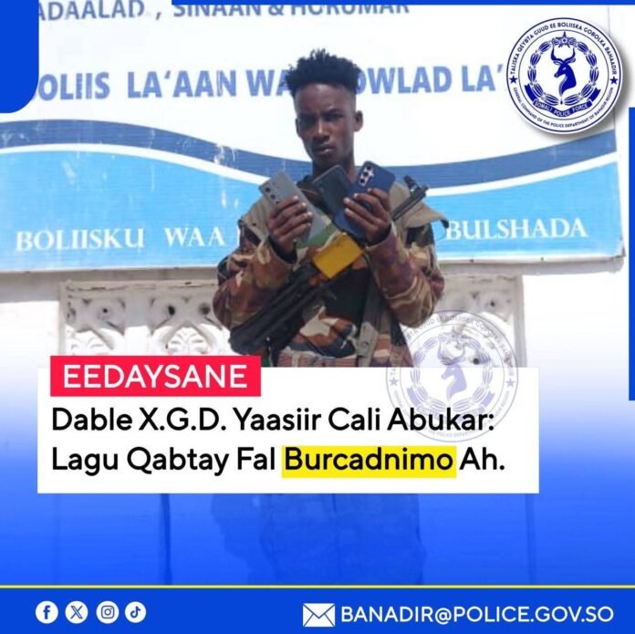 Booliska Soomaaliya oo sheegay in gacanta lagu dhigay askar dhac ka geysatay  .