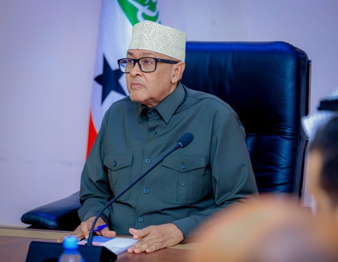 Somaliland oo ku dhawaaqday soo celinta Laascaanood .