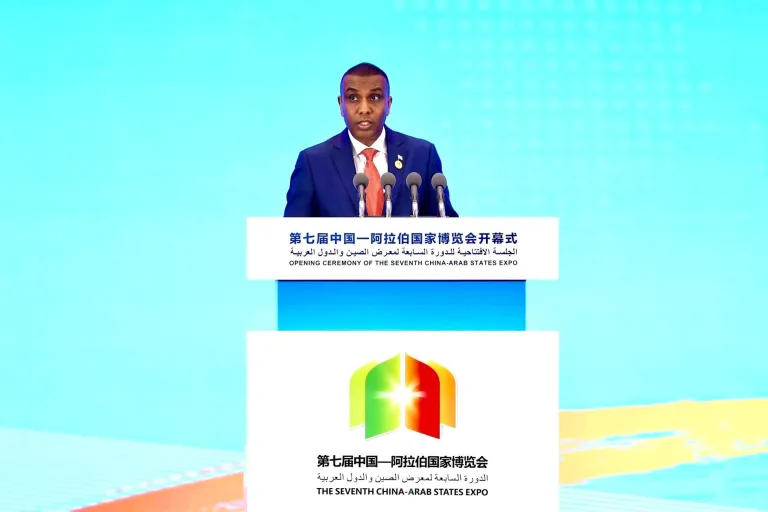 Xamse Barre oo shaaciyay in Soomaaliya rabto in ay isku xirto Afrika iyo Asia