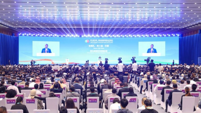 {DAAWO MUQAALKA} Maxuu diirada ku Saaray Khudbada Ra’isul Wasaare Xamsa Shirka Shiinaha.?