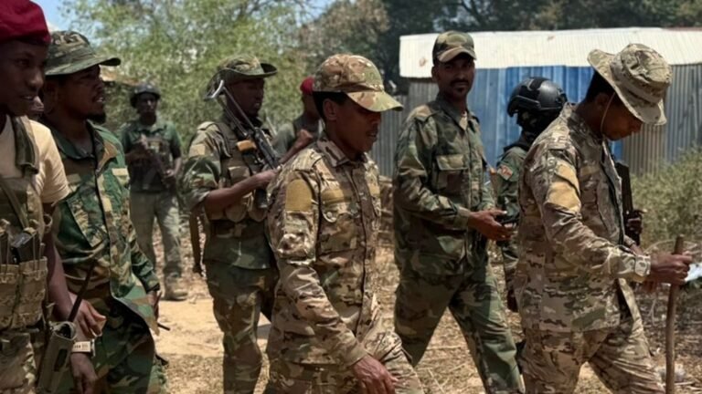 Taliyaha Ciidanka Xoogga Dalka Soomaaliya oo Gaaray Magaalada Baraawe.