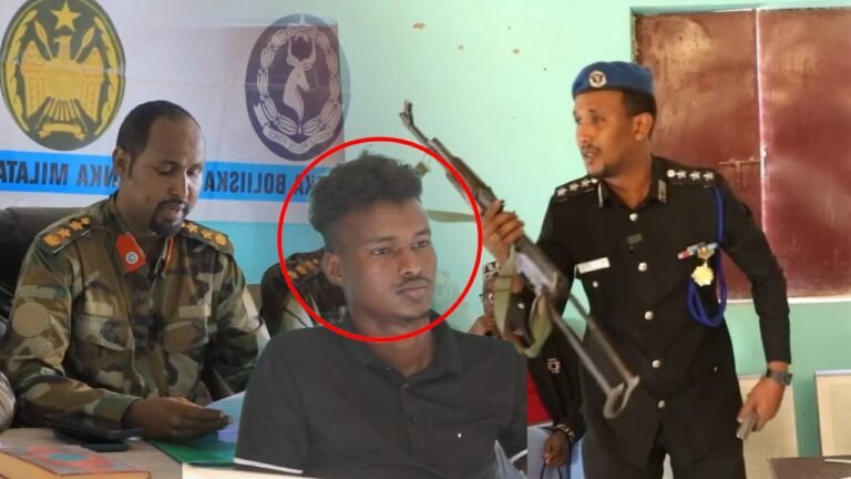 {DAAWO MUUQAALKA} Si Bareer ah ayuu u Dilay saaxibkiis oo 3 sano Dowadda ka wada tirsanaayeen,