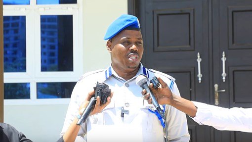 Booliska Soomaaliyeed oo Digniin Adag Ka Soo Saaray Isticmaalka Dharka Ciidanka.