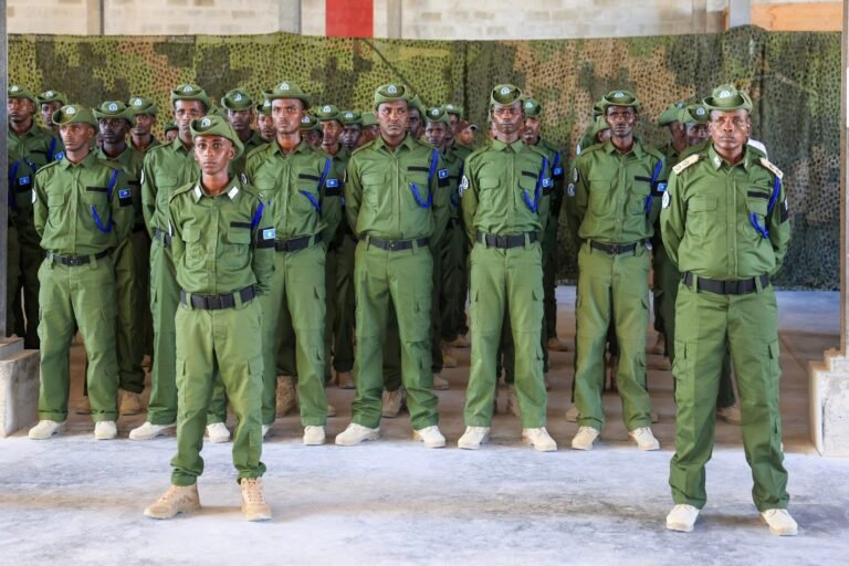 Tababar Loo soo Xiray cutubyo ka tirsan Ciidanka Daraawiishta Boliiska Soomaaliyeed.