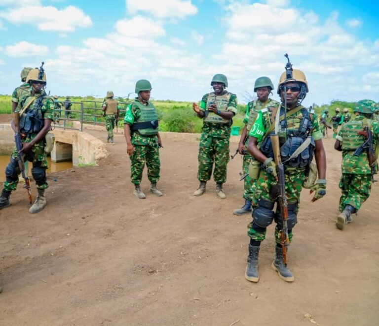 Ciidanka AUSSOM oo howlgal Amni  ah ka sameeyay Jowhar