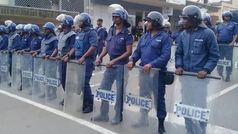 {DAAWO MUQAALKA} Dalka Eswatini oo ciidamo Nabad ilaalin ah usoo Dirayo Soomaaliya