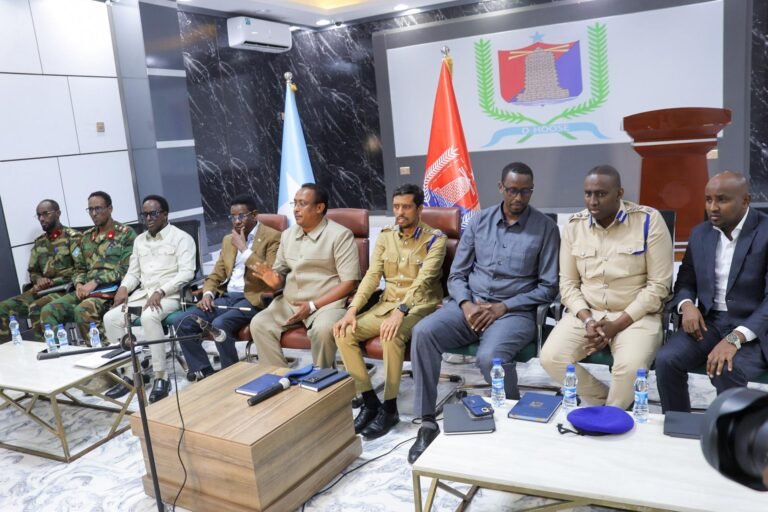 Hey’adaha amniga iyo maamulka gobolka Banaadir oo Kulan Derg deg ah ka yeeshay wixii shalay dhacay.