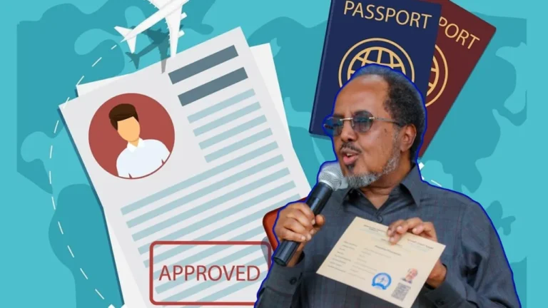 Muxuu madaxweyne Xasan Sheekha ka yiri qofka Soomaaliga ah ee haysta baasaboor ajanabi ah ee dalka imaanaya?