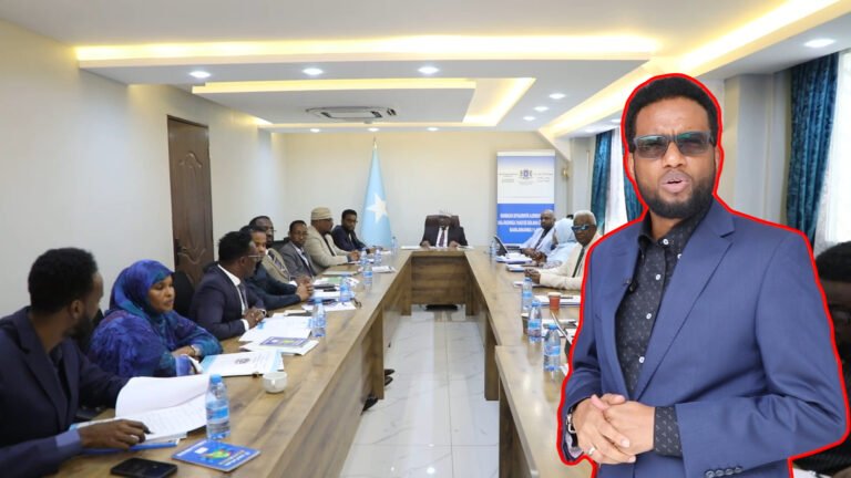 {DAAWO MUQAALKA} Maxuu Kusoo dhamaaday Kulan ay Yeesheyn Gudiga Joogtada ee Barlamaanka Soomaaliya.?