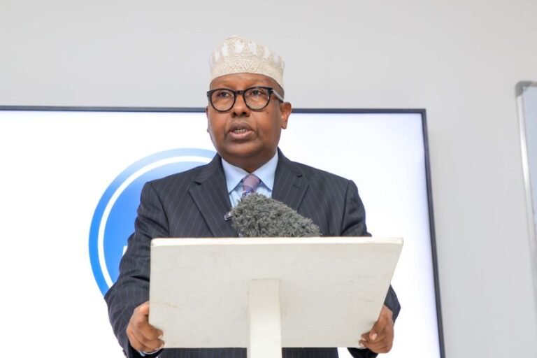 Somali Defense Minister Confirms Heavy Defeat of Al-Shabaab in El-Dheer