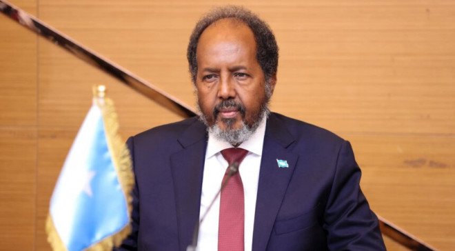 Madaxweyne Xasan Sheekh “Dalkaan laguma imaan karo Baasaboor ajnabi ah oo aan Fiiso la socon”?