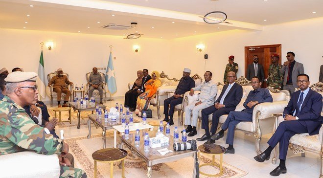 Kulankii koowaad ee Xasan Sheikh iyo Axmed Madoobe oo kusoo dhamaaday natiijo la’aan