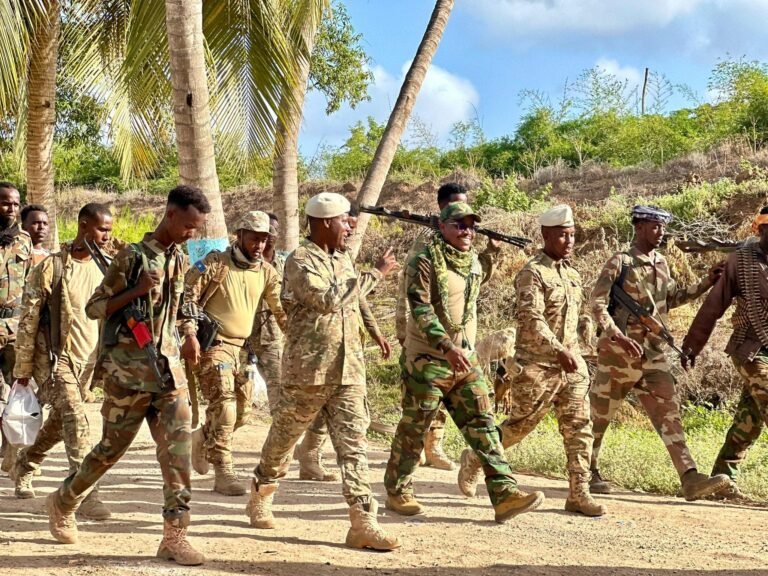 Saraakiil Ciidan oo Maanta Gaaray deegaanka Janaale iyo Guluf Dagaal oo socdo.