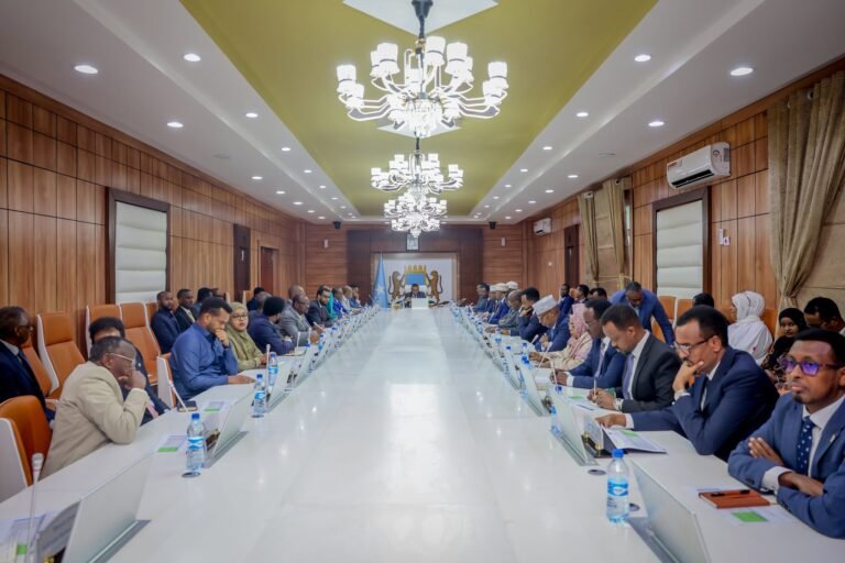 Golaha Wasiiradda XFS oo ansixiyay heshiisyo Soomaaliya la gaartay saddex dal?