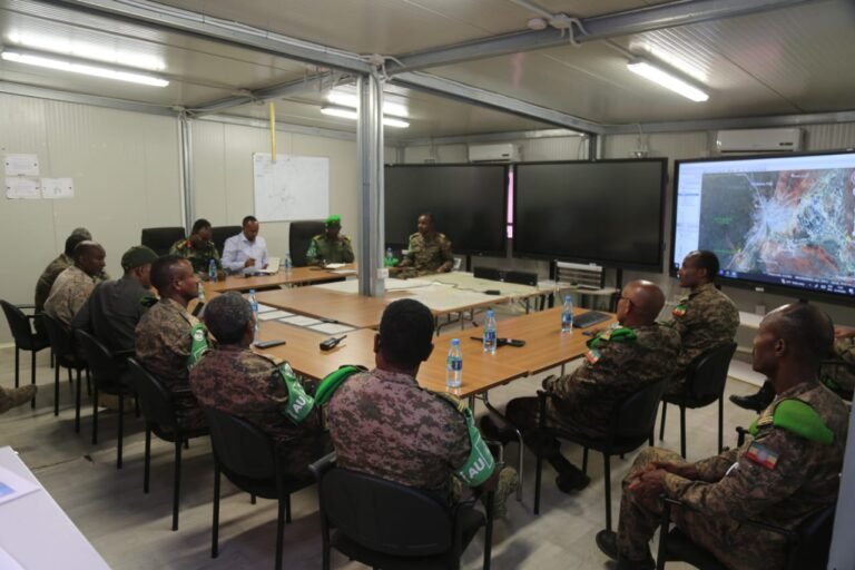 Kulan looga Hadlaayo Amniga Koofur Galbeed oo Baydhabo Lagu qabtay.