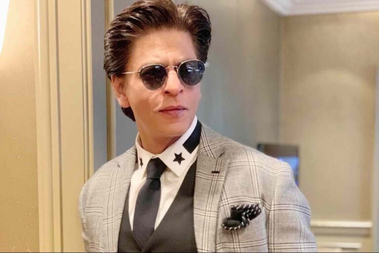 Jilaaga caanka ah ee Shah Rukh Khan oo bilyaneerrada adduunka ku biiray.