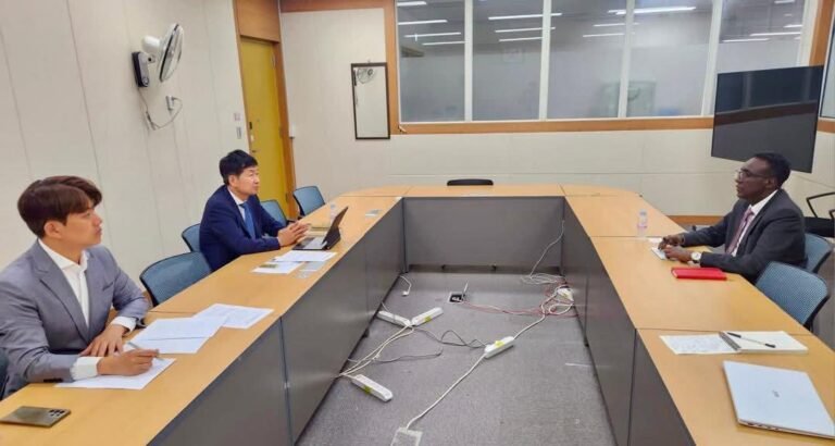 Soomaaliya iyo Kuuriyada Koonfureed oo Xoojinaya Iskaashiga Amniga Cuntada iyo Adkeysiga Cimilada.