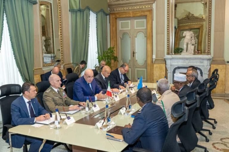 Soomaaliya iyo Talyaaniga oo ka wada hadlay dagaalka AS.