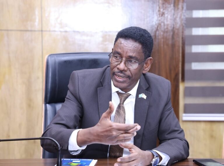 Wasaaradda Amniga Gudaha XFS oo amartay in la baaro Gaadiidka  Ciidanka