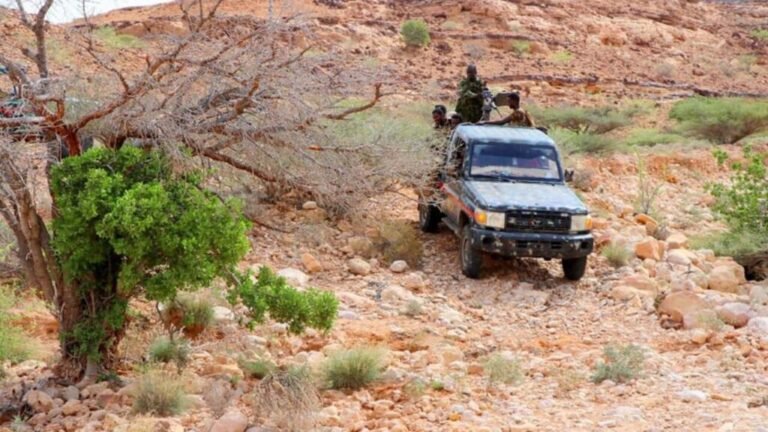 Puntland oo gacanta kusoo dhigtay dad ka tirsan Daacish