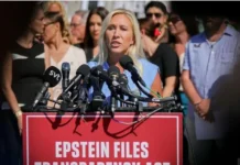 Khilaaf Soo kala dhax galay Xisbiga Jamhuuriga iyo Trump.