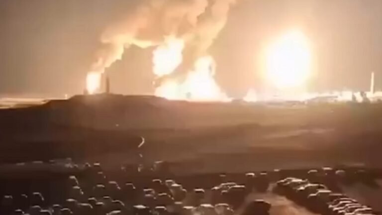 Diyaarad aan duuliye lahayn oo lagu qarxiyay ceelka gaaska Khormor ee dalka Ciraaq,