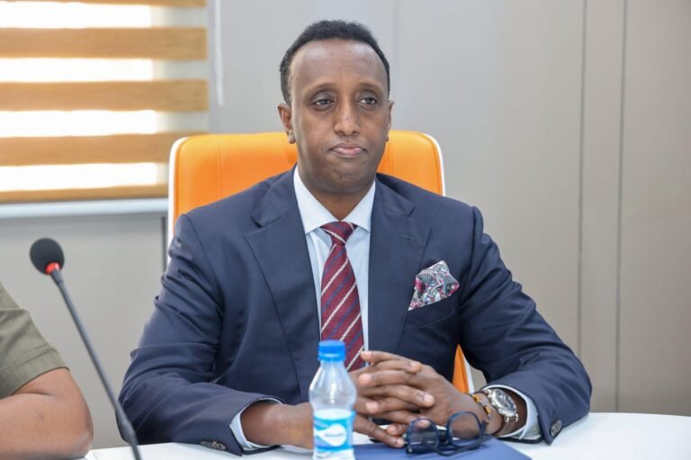 Doorashaa goleyaasha deegaanka ee gobolka Banaadir ayaa  markale dib loo dhigay