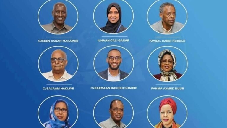 Maxaa ka run ah in Soomaaliya lagu soo celiyay xildhibaannadii ay u dirtay EAC?