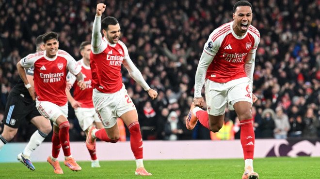 Review: Arsenal beats Aston Villa 4-1, Wolves stuns Man Utd.